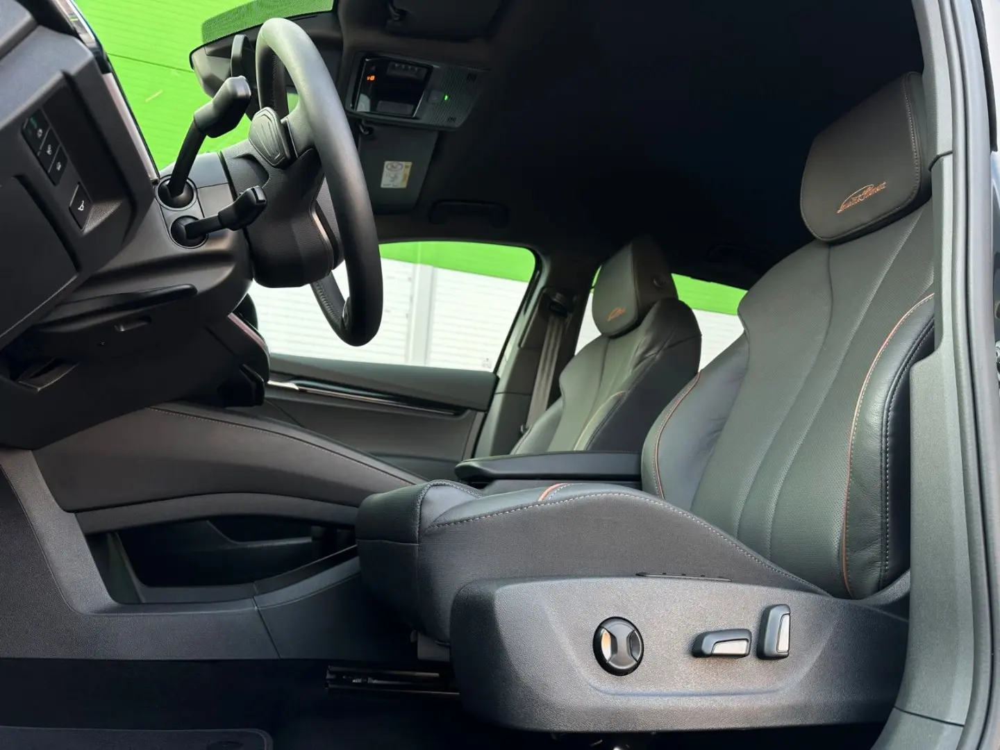 286PS 4x4 iV 85x L&K Leder Wär.Pum. DCC LM21