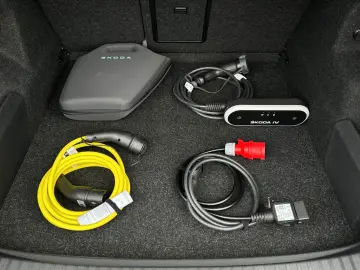 286PS 4x4 iV 85x L&K Leder Wär.Pum. DCC LM21