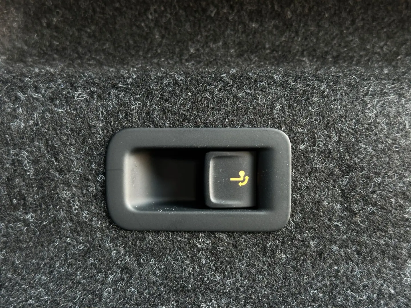 286PS 4x4 iV 85x L&K Leder Wär.Pum. DCC LM21