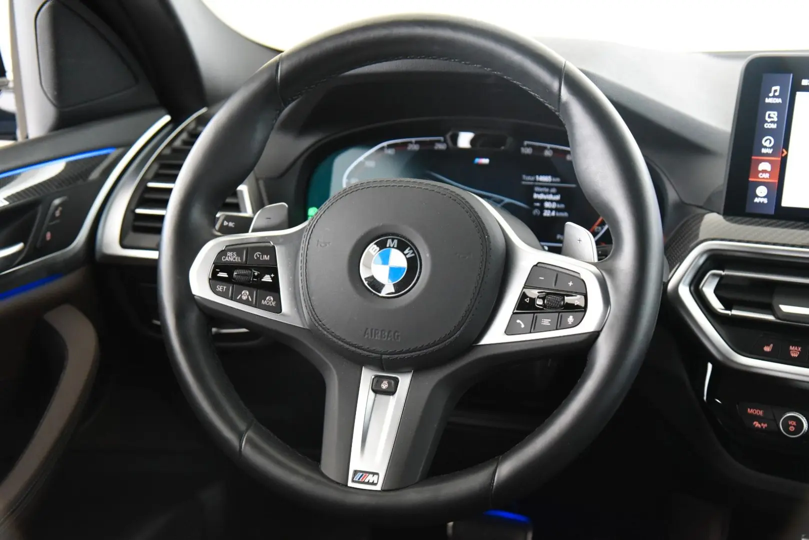 X4 xDrive30d M Sport Head-Up Laser ACC UVP91.900