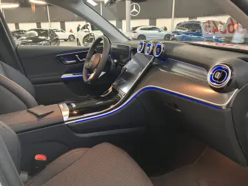 GLC 300 e 4Matic PANORAMA+MBUX+KAMERA