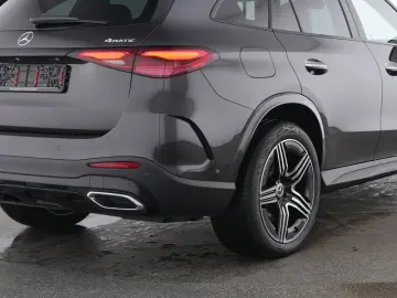 GLC 300 de 4M , BURM AMG NIGHT SPUR PANO AHK
