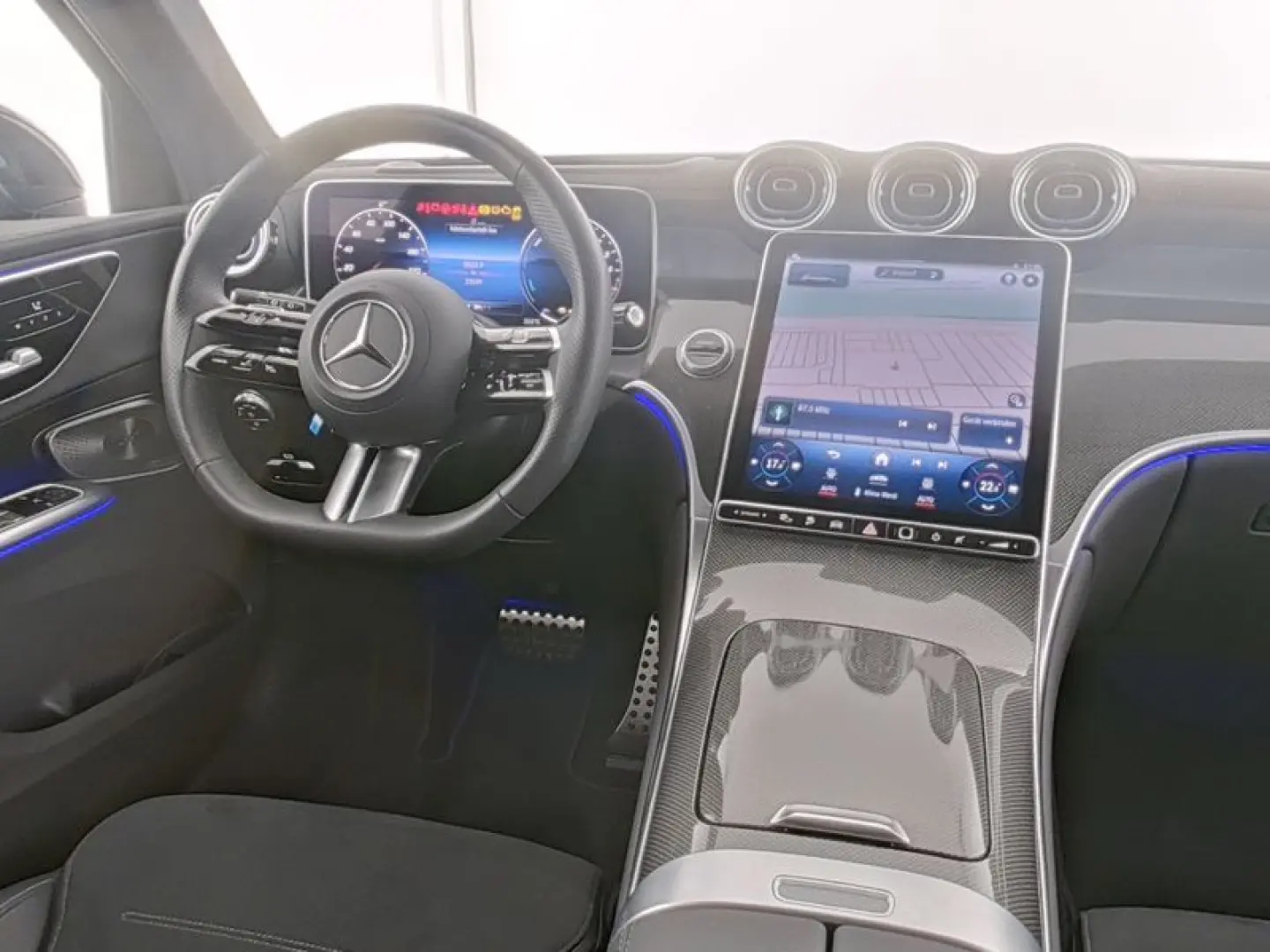 GLC 300 de 4M , BURM AMG NIGHT SPUR PANO AHK