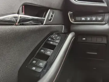 CX-30 2,5 MHEV Homura