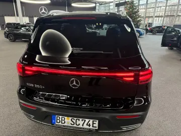 EQB 250+ KAMERA+FAHRASSISTENZ+MBUX