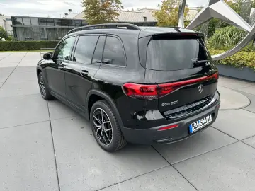 EQB 250 KAMERA+MBUX+CARPLAY