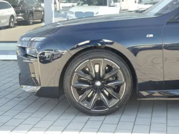 i7 eDrive 50 M Sportpaket PRO Indiv.°PANO°Video