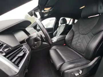 BMW X6 xDrive30d AT MHEV