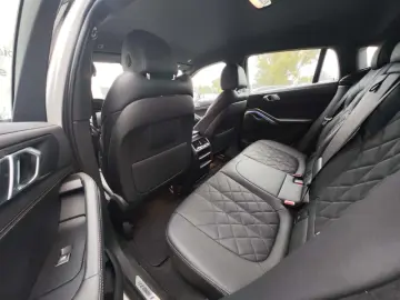 BMW X6 xDrive30d AT MHEV