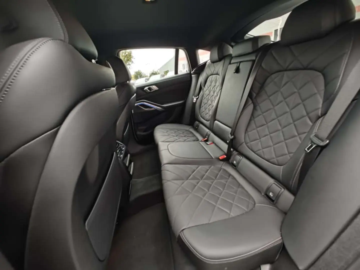 BMW X6 xDrive30d AT MHEV