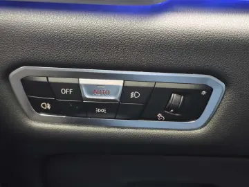BMW X6 xDrive30d AT MHEV