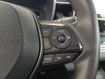Toyota Corolla 1,8 Hybrid Lounge