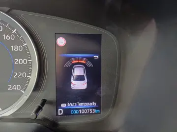 Toyota Corolla 1,8 Hybrid Lounge