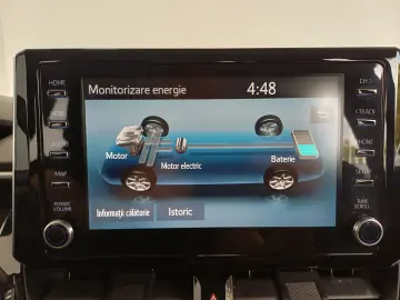 Toyota Corolla 1,8 Hybrid Lounge