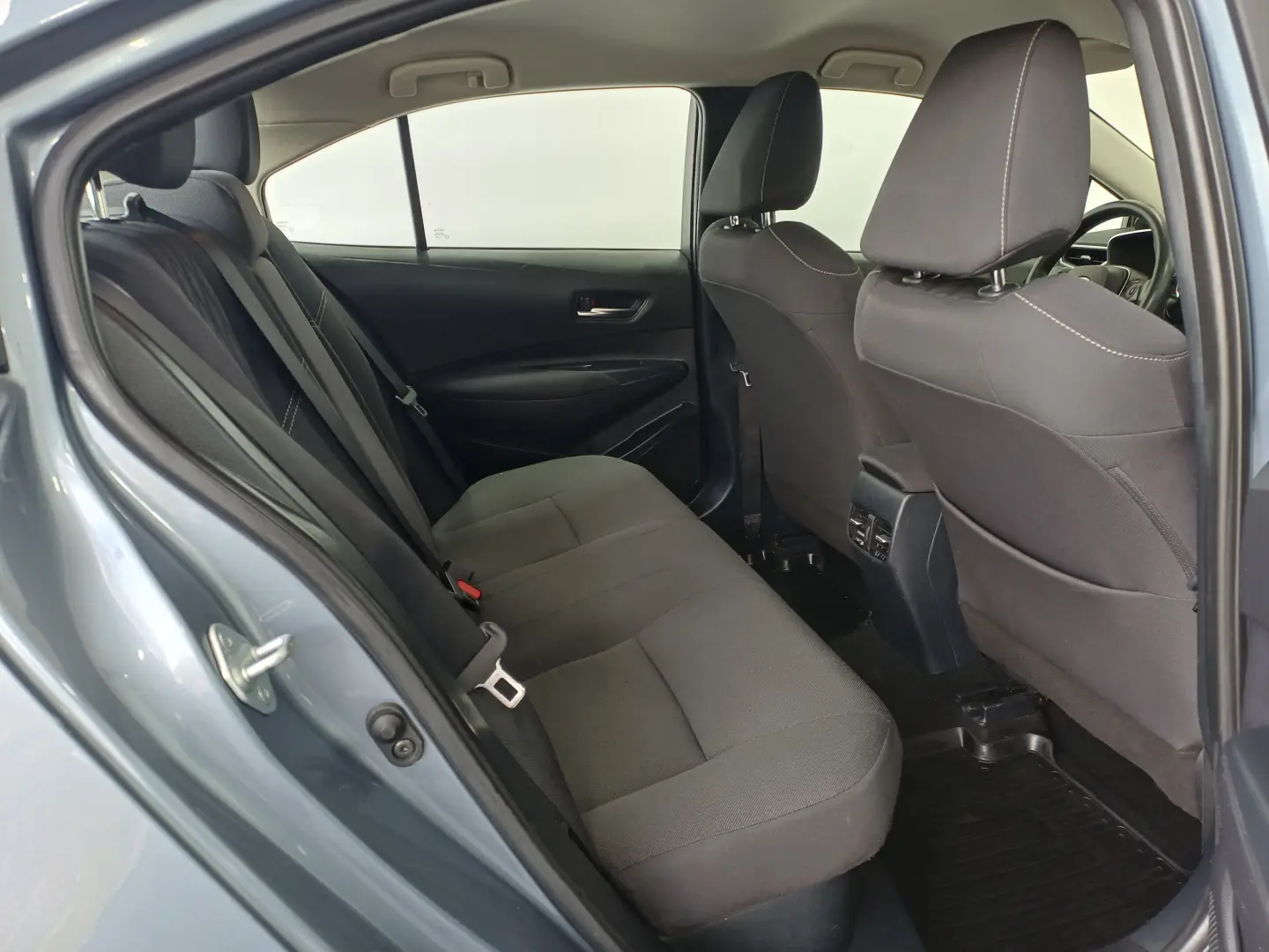 Toyota Corolla 1,8 Hybrid Lounge