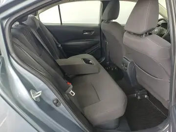 Toyota Corolla 1,8 Hybrid Lounge