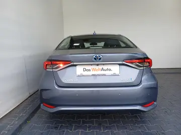 Toyota Corolla 1,8 Hybrid Lounge