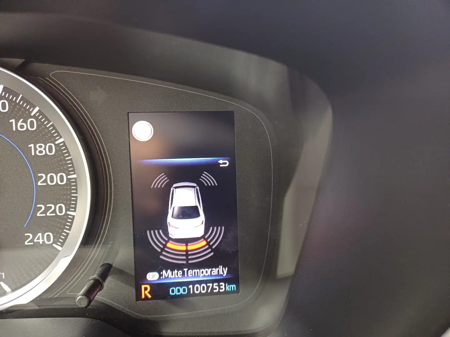 Toyota Corolla 1,8 Hybrid Lounge