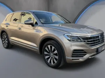 VW Touareg Atmosphere 3.0 TDI 286 CP – Automată, 2019