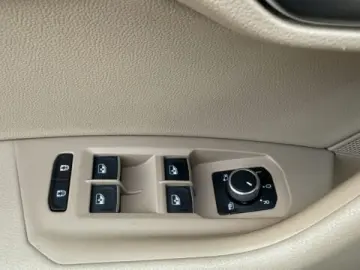 VW Touareg Atmosphere 3.0 TDI 286 CP – Automată, 2019