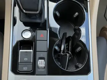 VW Touareg Atmosphere 3.0 TDI 286 CP – Automată, 2019