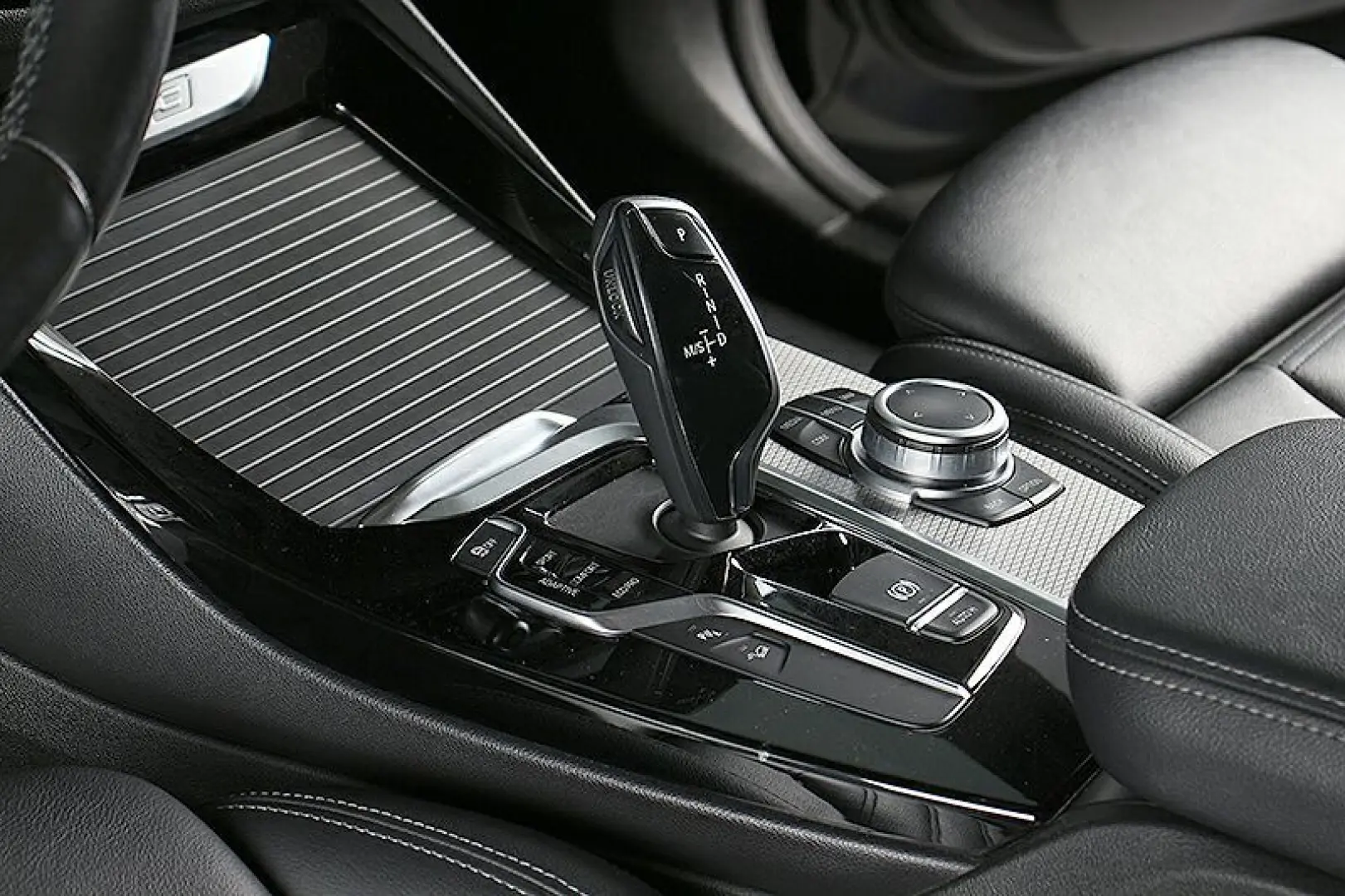 X3 xDr 30dA M Sport LED ACC AHK Standh Navi HiFi