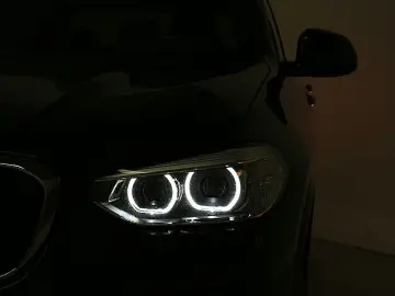 X3 xDr 30dA M Sport LED ACC AHK Standh Navi HiFi