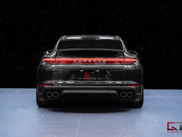 Panamera 4S E-Hybrid 972 Pano 21