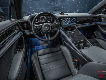Panamera 4S E-Hybrid 972 Pano 21
