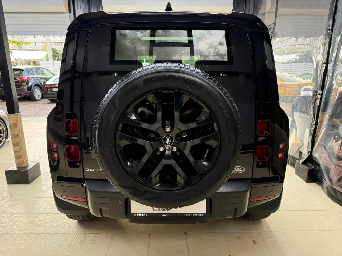 Land Rover Defender