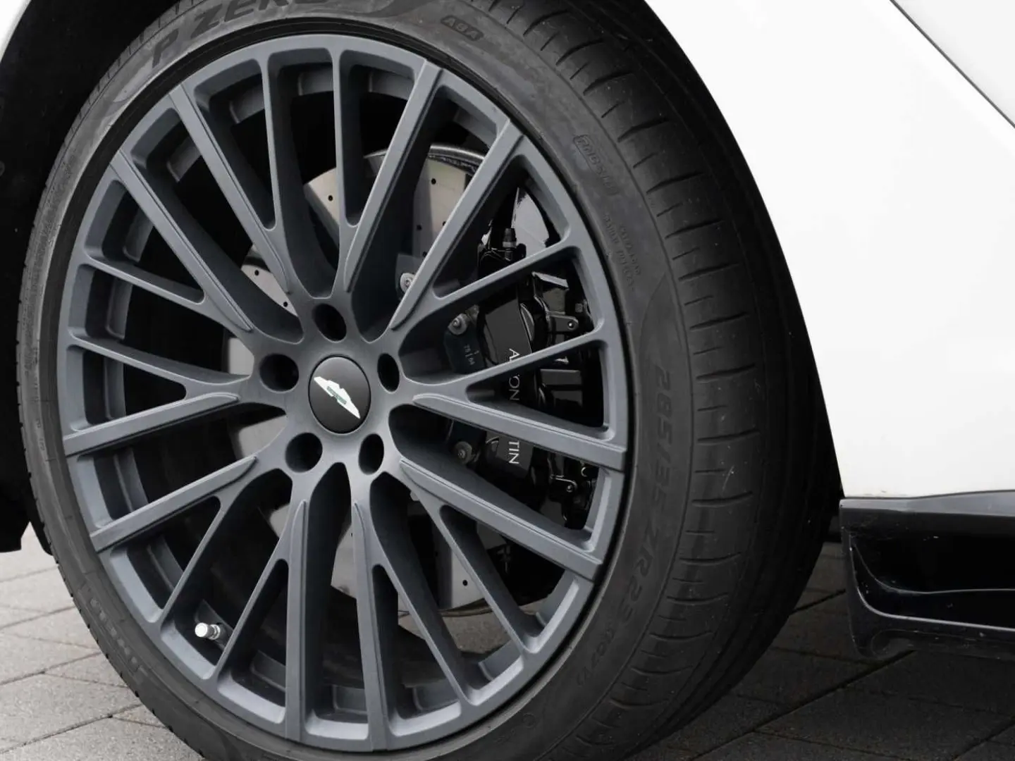 Aston Martin DBX 707 V8 4x4