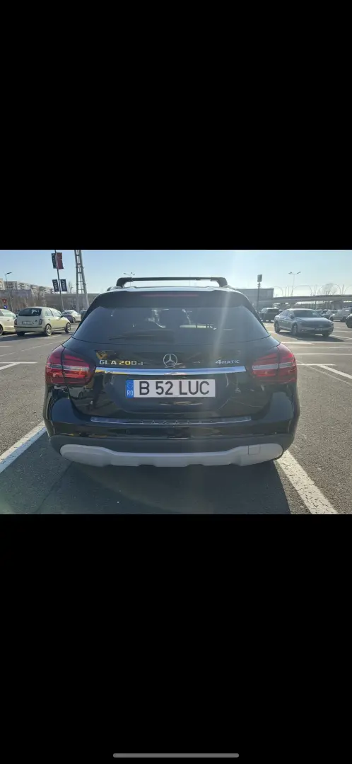 Mercedes-Benz GLA 200