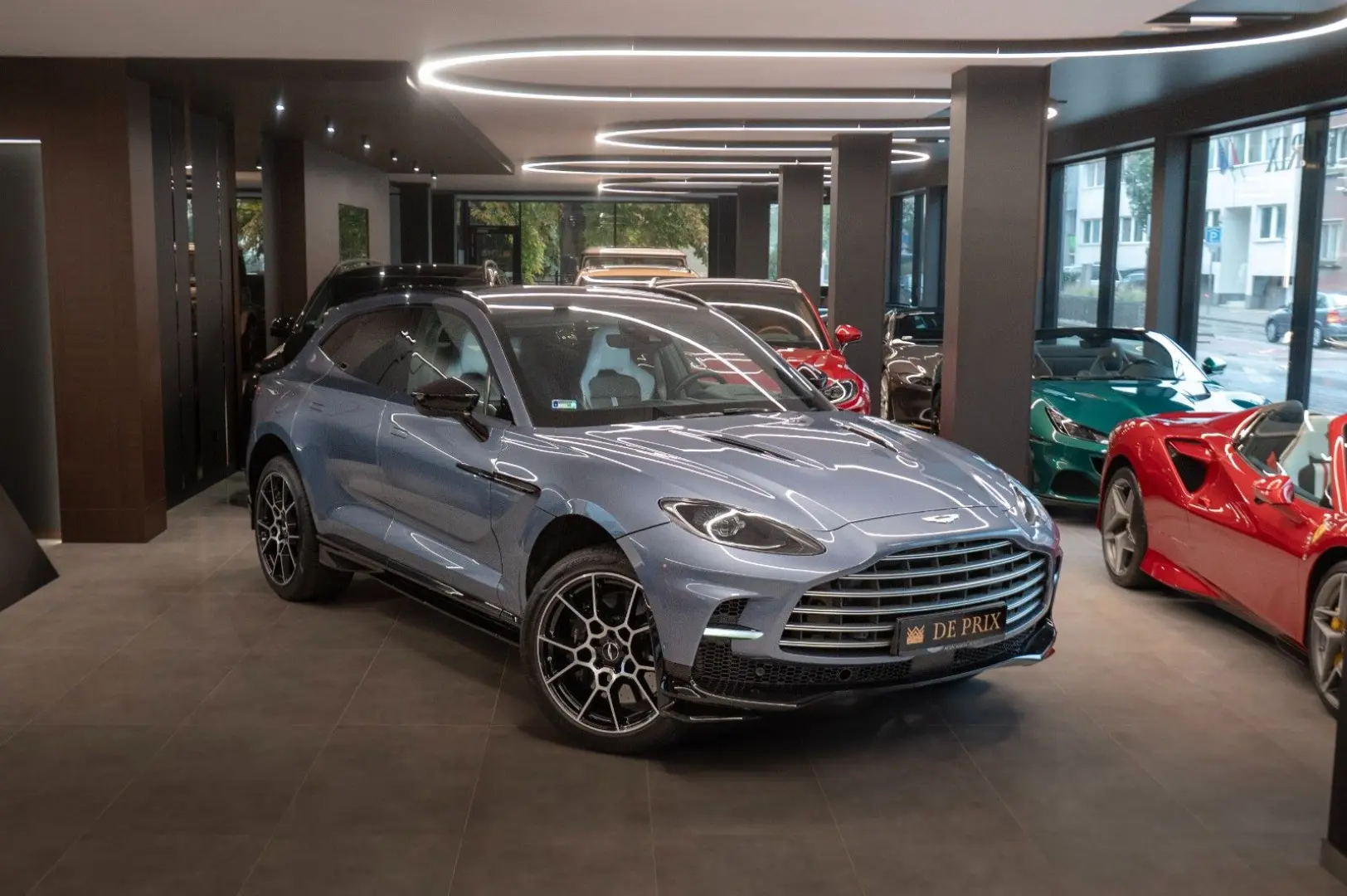 Aston Martin DBX 4.0 V8 DBX707 Concours Blue
