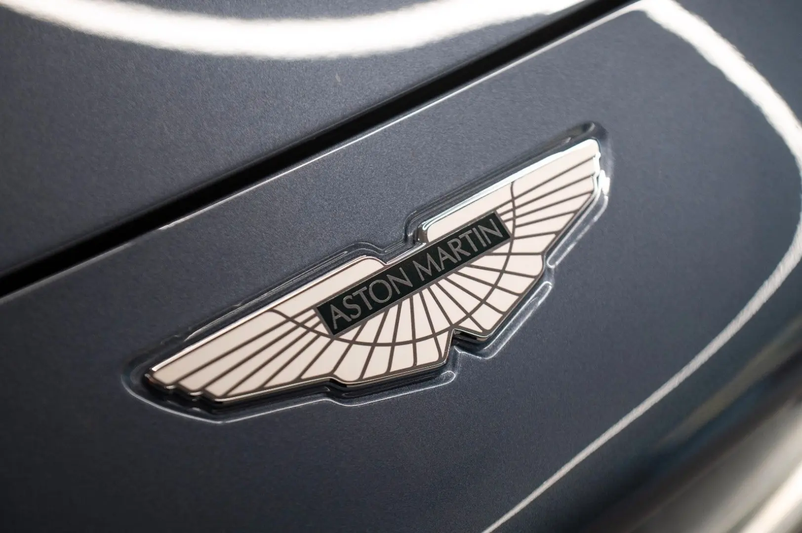 Aston Martin DBX 4.0 V8 DBX707 Concours Blue