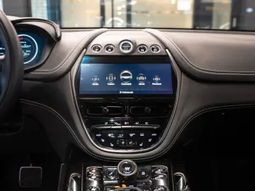 Aston Martin DBX 4.0 V8 DBX707 Concours Blue