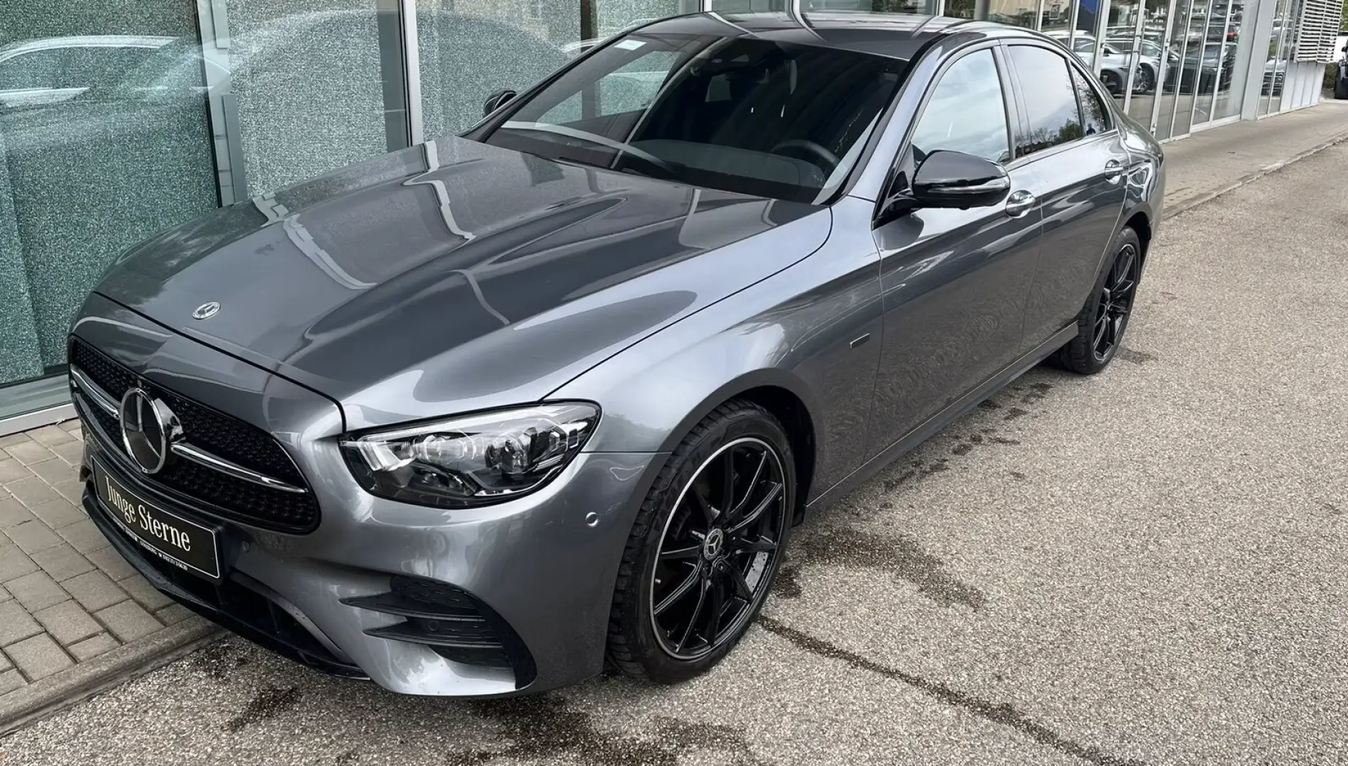 E 300 d 4M Limousine AMG*DISTRONIC*360CAM*AHK*