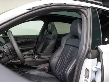 Aston Martin  DBX707 Q Edition - White Stone