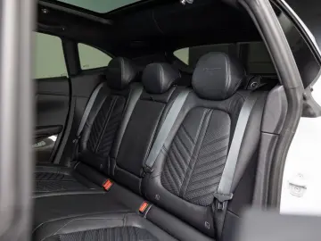 Aston Martin  DBX707 Q Edition - White Stone