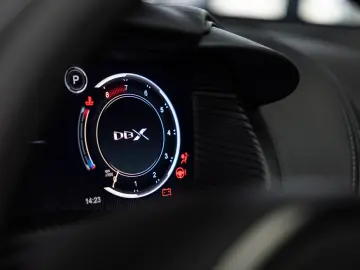 Aston Martin  DBX707 Q Edition - White Stone