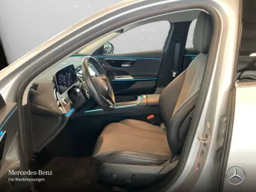 E 220 d AVANTGARDE/ADV./AHK/FAHRASSISTENZ/WINTER