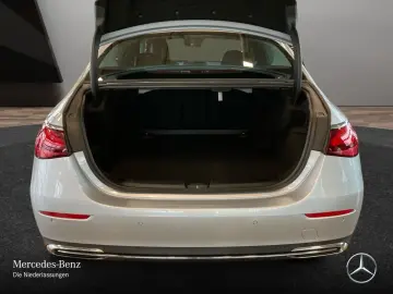 E 220 d AVANTGARDE/ADV./AHK/FAHRASSISTENZ/WINTER