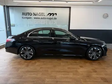 E 220 d Avantgarde +LED+NAVI+DAB+DISTRONIC+Totw.