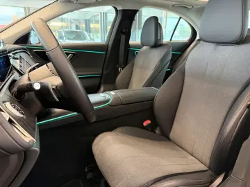 E 220 d Avantgarde +LED+NAVI+DAB+DISTRONIC+Totw.
