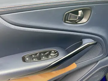 Aston Martin DBX707 (TowBar) darkknight-havana