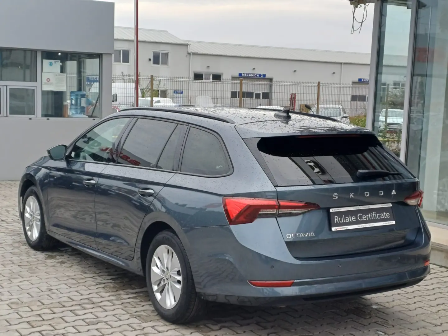 Skoda Octavia Combi 2.0 TDI 116 cp MT6 Ambition