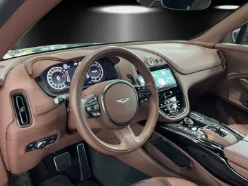 Aston Martin DBX 707 Q (Tow Bar)  havana tan
