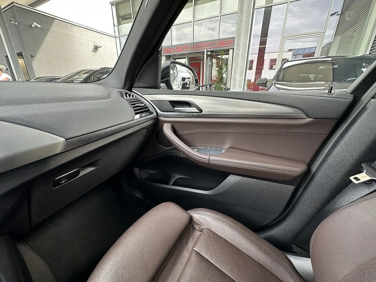 X3 M40i / Head Up / Hifi / LKHZ