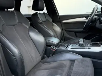 Audi Q5 S line Quattro 2.0 TDI