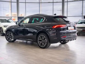 Maserati Grecale 2.0 Automatik 4x4 - Mild Hybrid