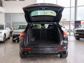 Maserati Grecale 2.0 Automatik 4x4 - Mild Hybrid